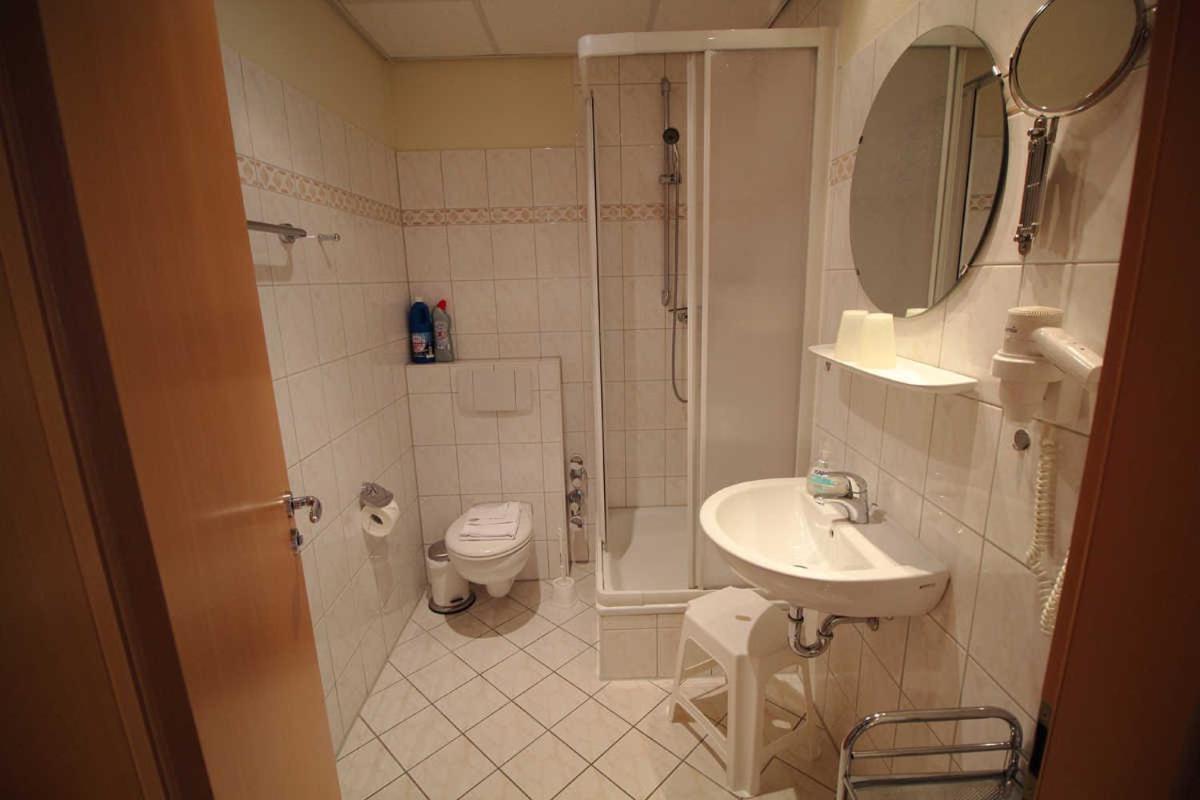 Fuerstenhof - Ferienwohnung 104 Sassnitz Buitenkant foto